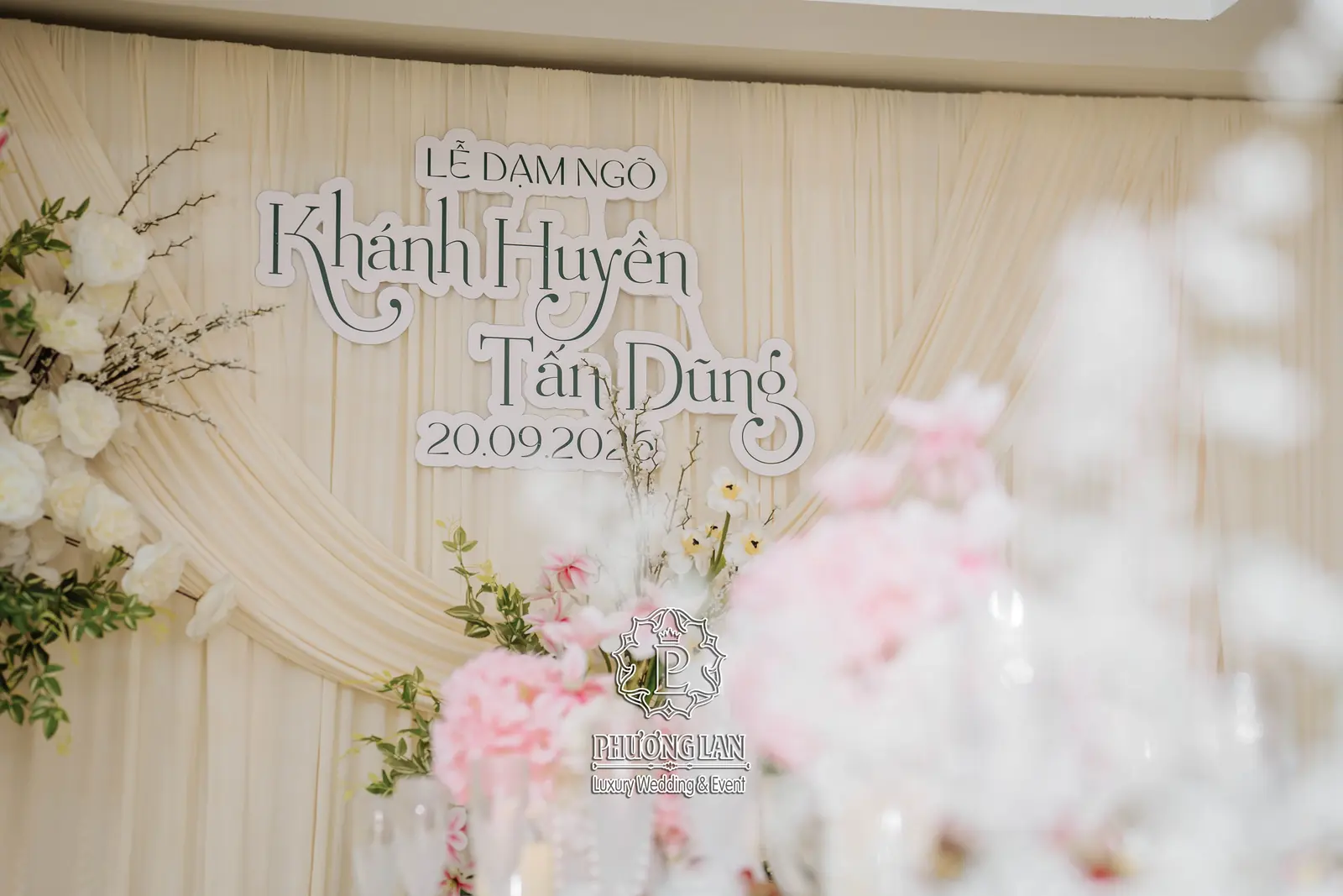 Trang trí lễ dạm ngõ, ăn hỏi tại nhà